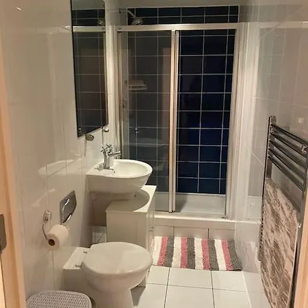 Beautiful 1 Bedroom Flat